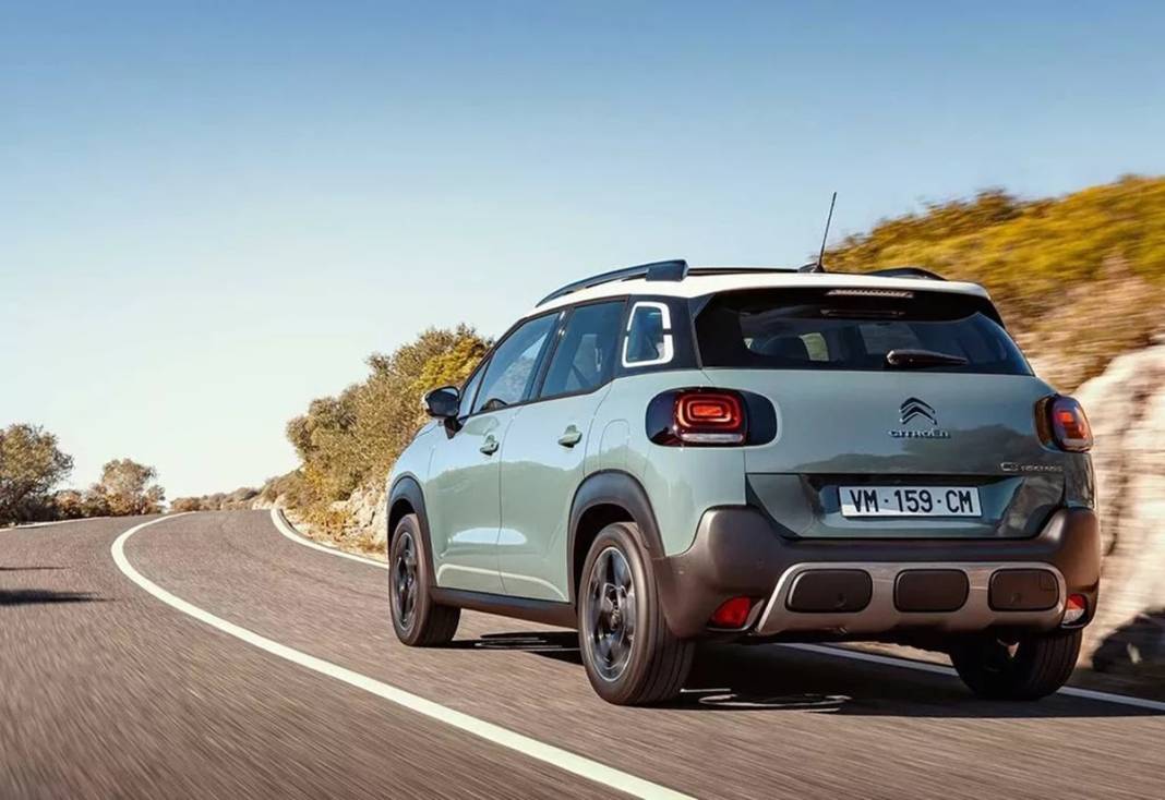 Sıfır otomobil arayanlar elini çabuk tutsun! En ucuz fiyata sadece bu modeller kaldı 6